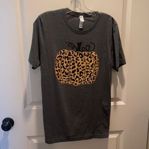 Cheetah pumpkin tshirt